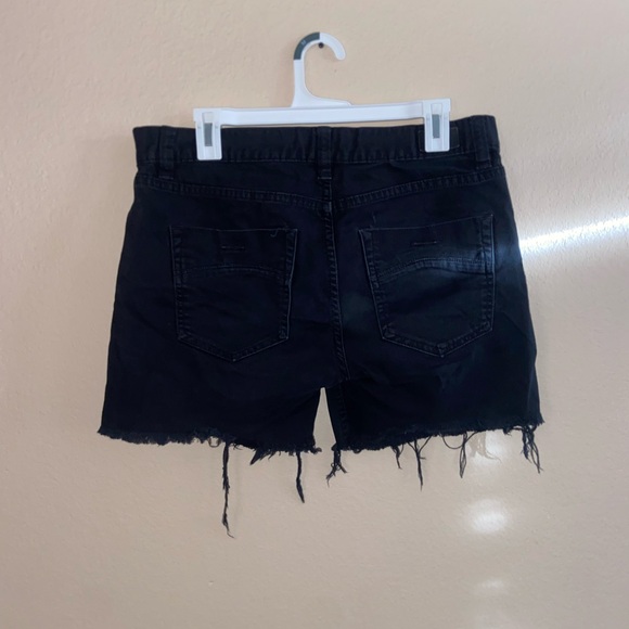 RSQ black distressed shants skater y2k shorts cut off punk indie retro bottoms - Picture 10 of 11